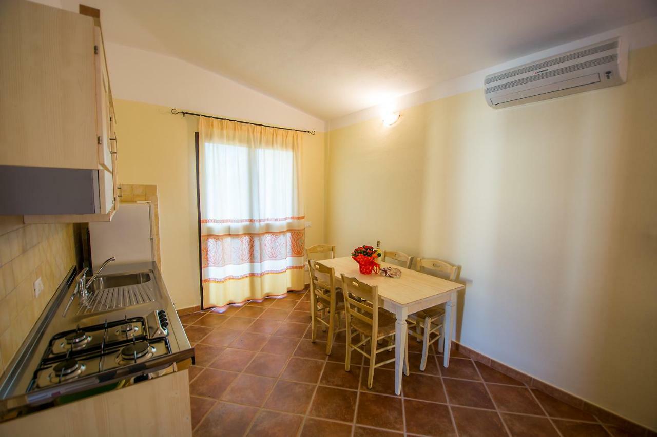 Appartamenti Sole Di Sardegna กาลา ลีเบรอตโต ภายนอก รูปภาพ