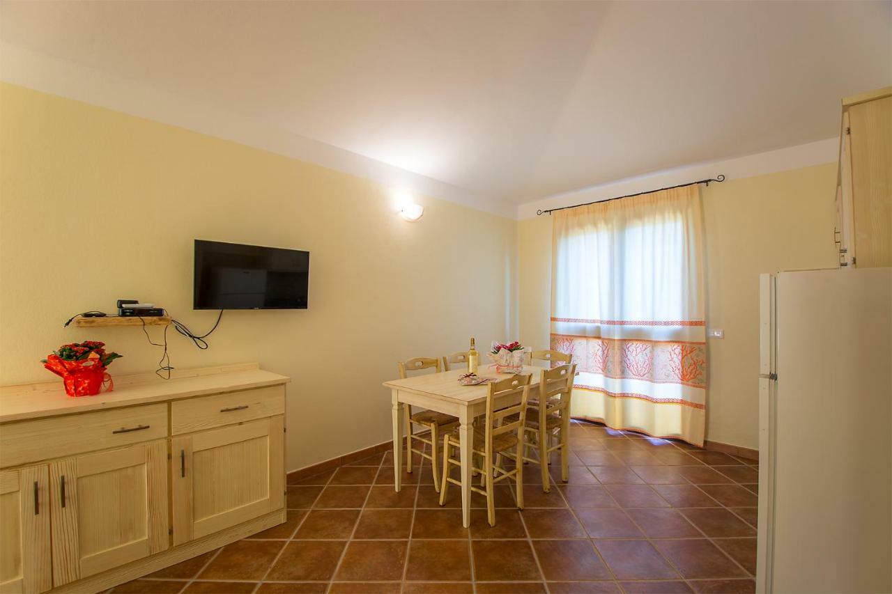 Appartamenti Sole Di Sardegna กาลา ลีเบรอตโต ภายนอก รูปภาพ